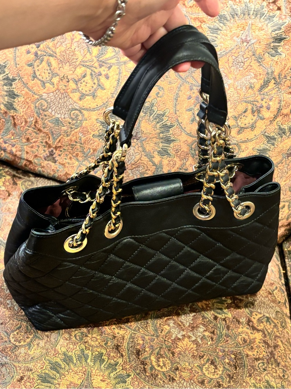 CLAUDIA Firenze Made in Italy Black Leather Shoulder Bag with Pink Interior